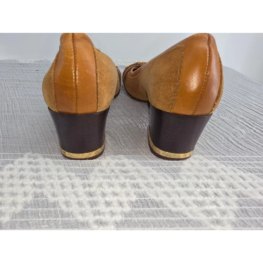 Tory Burch Tan Leather Suede Block Heel Buckle Pumps Gold Hardware Size 5M